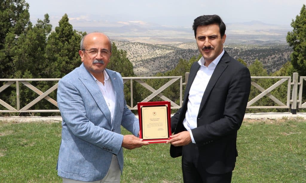 İLÇE KAYMAKAM'INDAN BAŞKANA VEDA ZİYARETİ