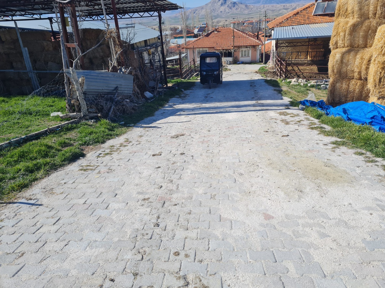 Bozulan Yolların Tamiratı