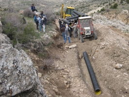 Belen Arığına Boru Döşendi